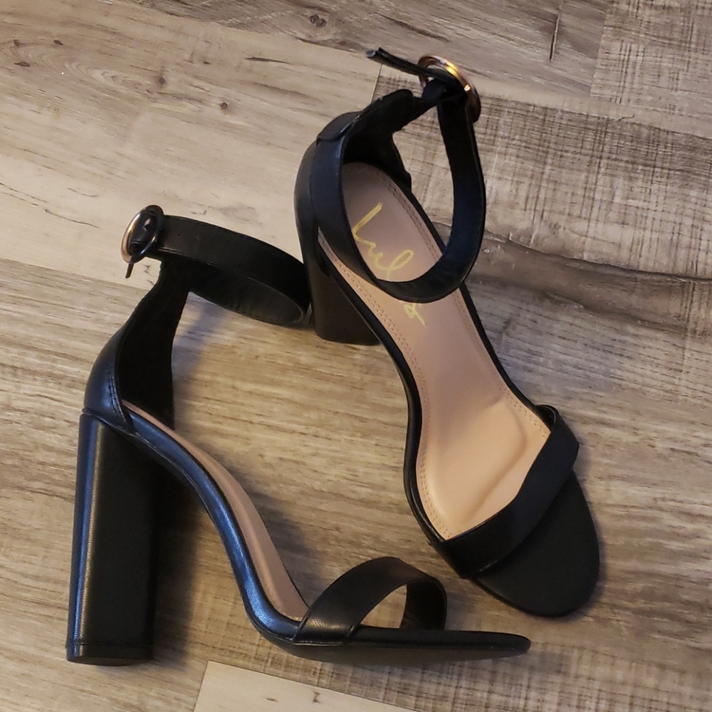 Lulu's Kamali Ankle Strap Black Heels